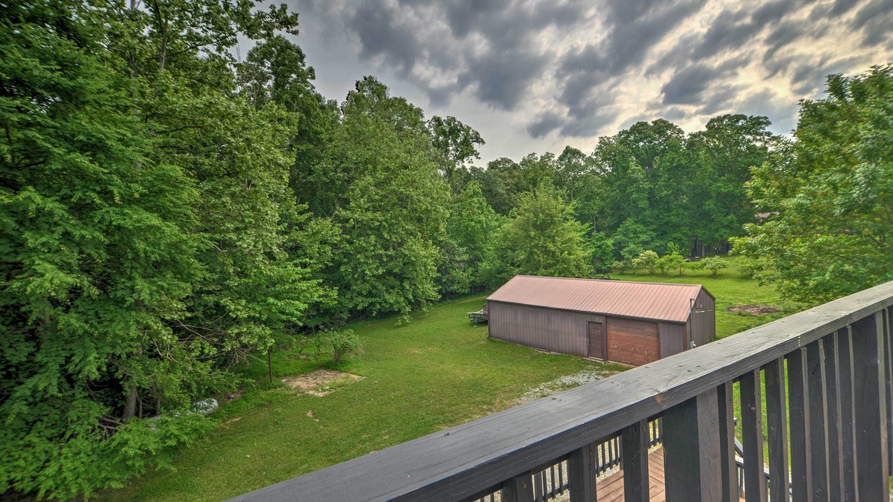 Photo of Outdoor in Benton
