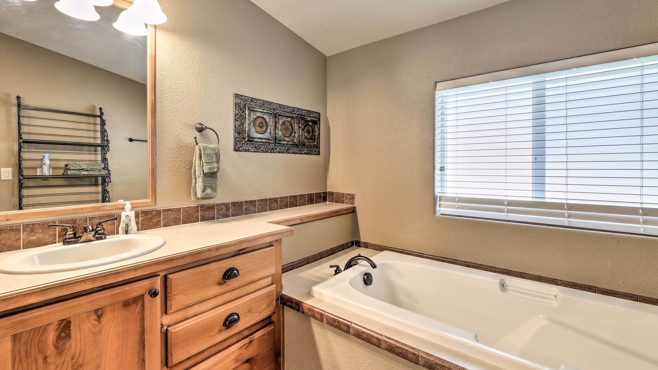Photo of Bathroom in Irwin
