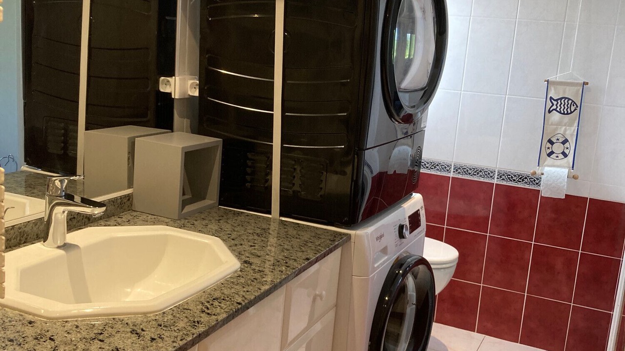 Photo of Bathroom in Asnieres