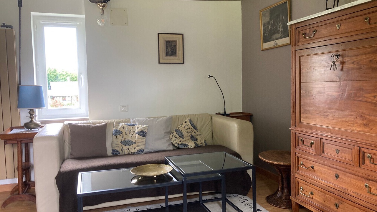 Photo of Livingroom in Asnieres