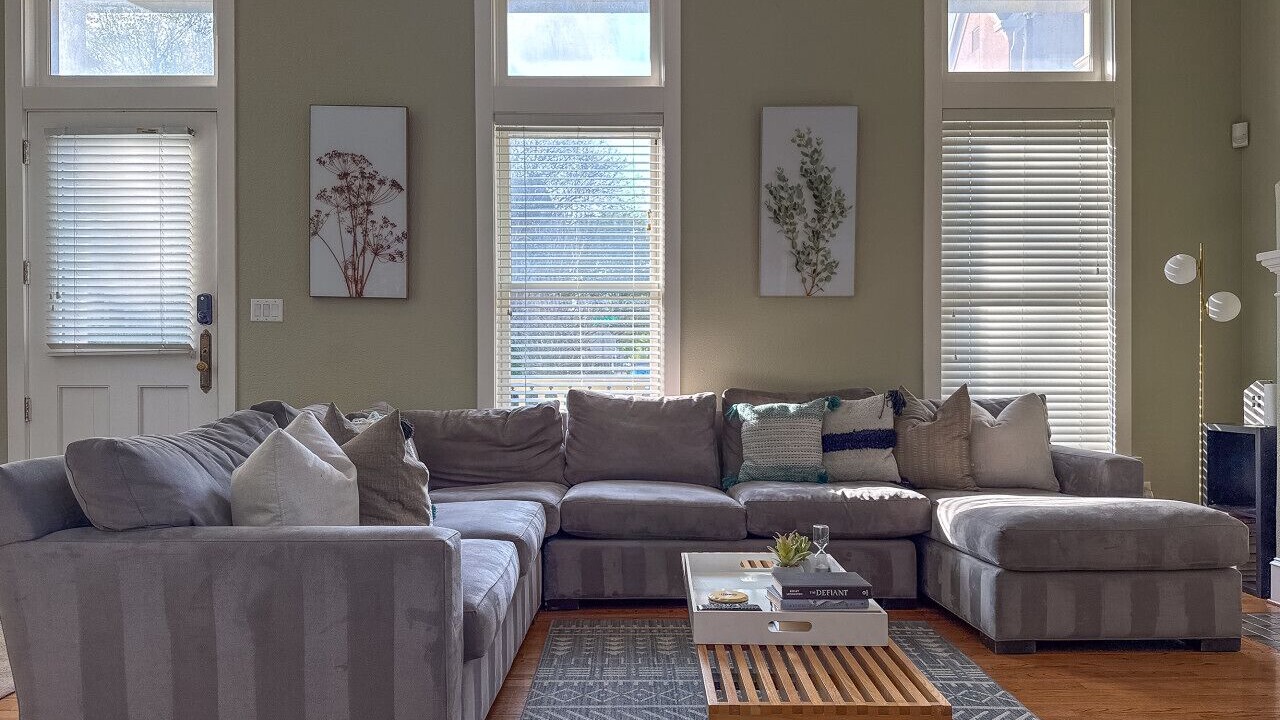 Photo of Livingroom in Uptown