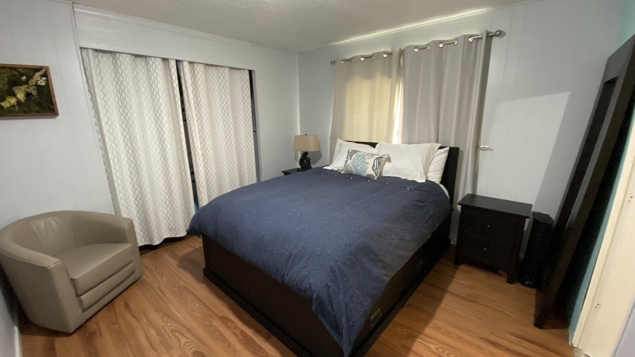 Photo of Bedroom in Clearlake
