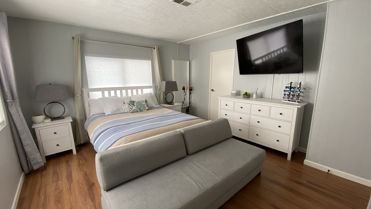 Photo of Bedroom in Clearlake