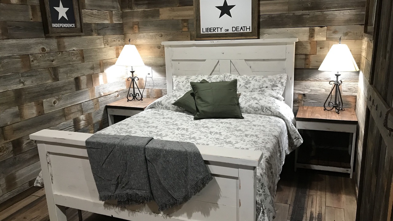 Photo of Bedroom in Lampasas