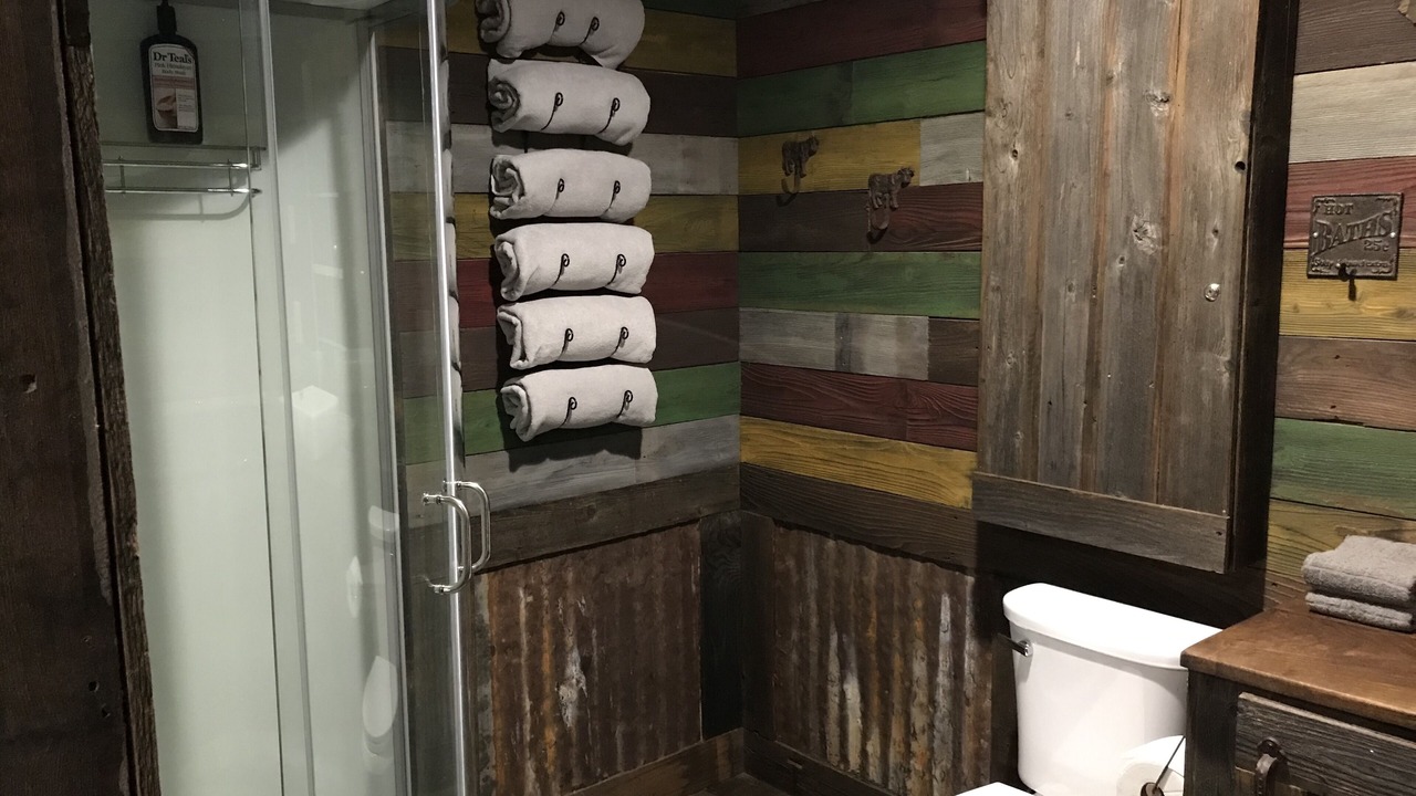 Photo of Bathroom in Lampasas