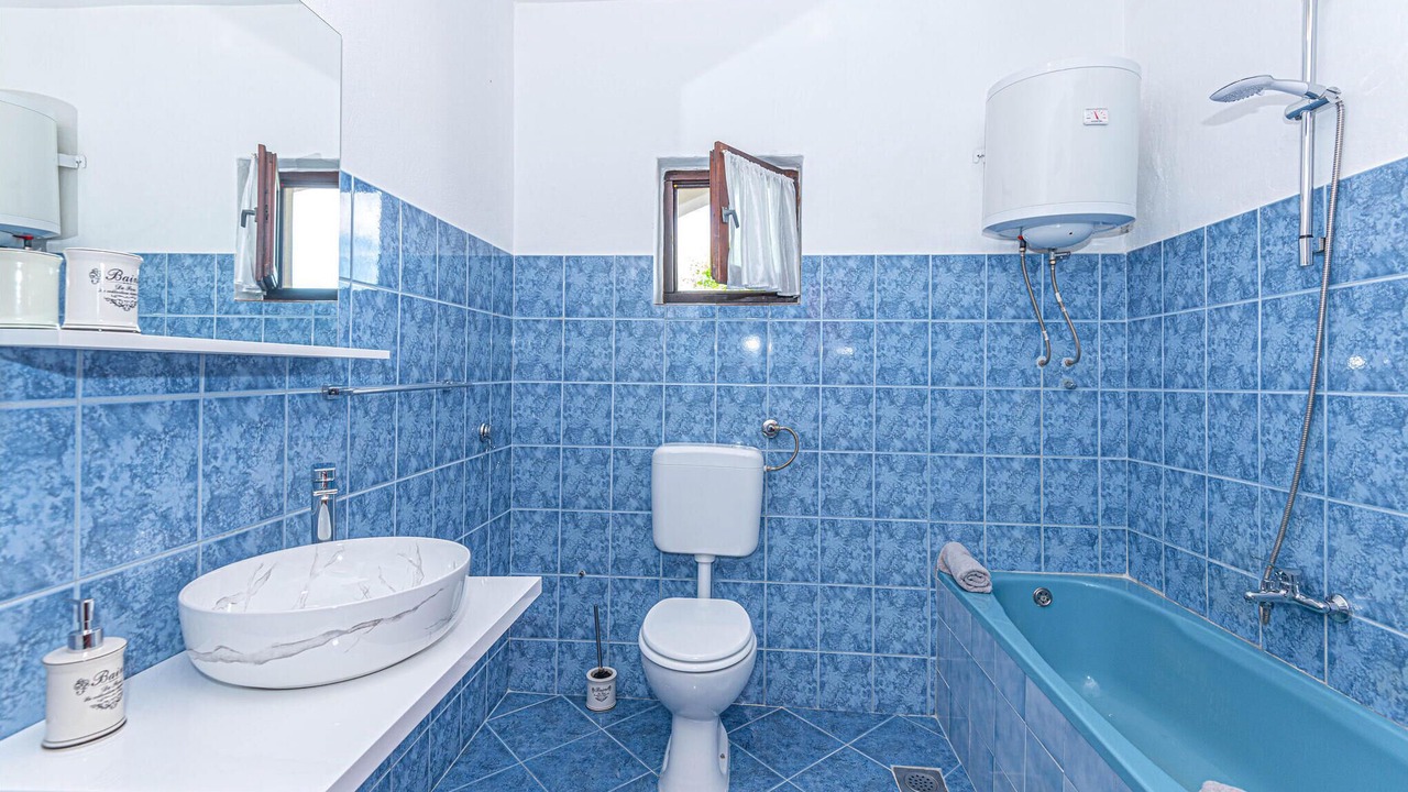 Photo of Bathroom in Raslina