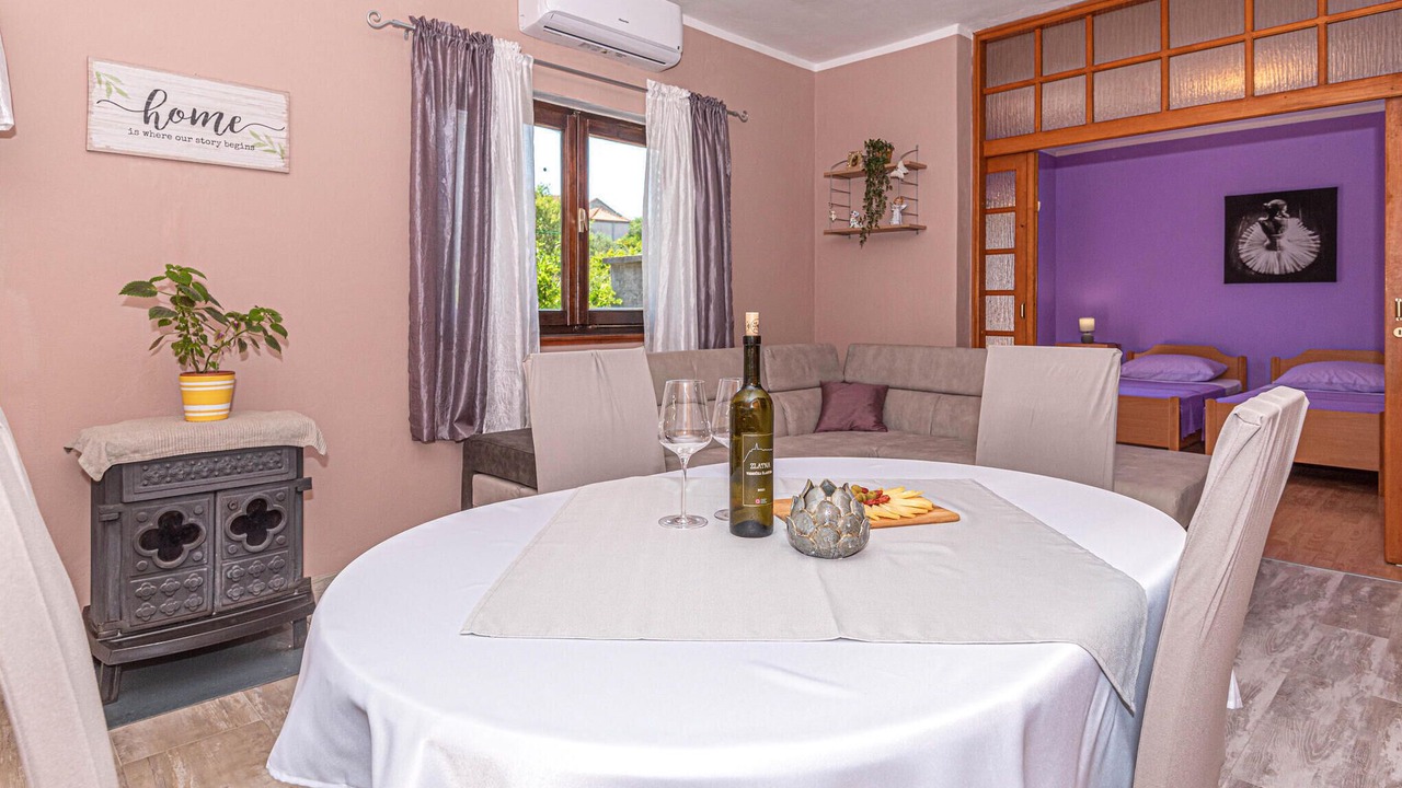 Photo of Bedroom in Raslina