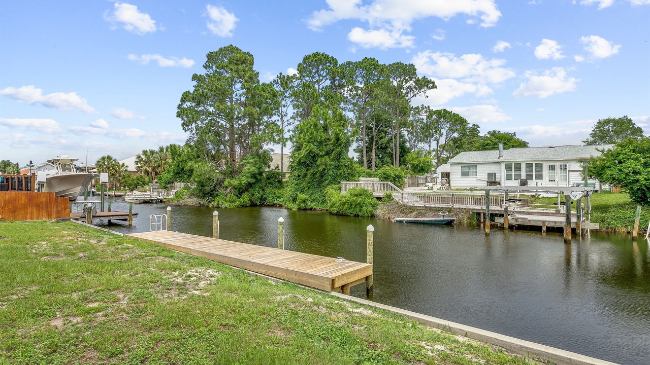 Photo of Outdoor in Gulf Breeze