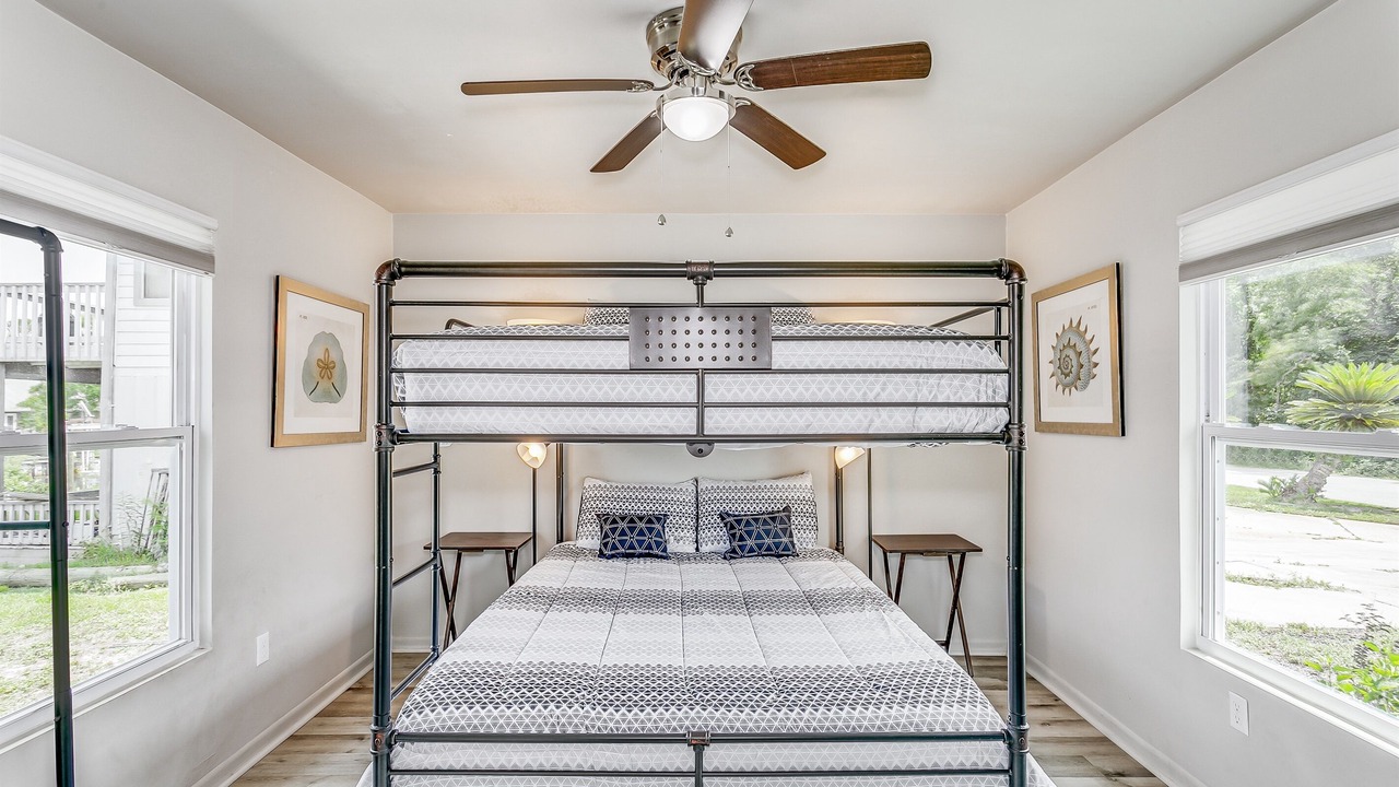 Photo of Bedroom in Gulf Breeze