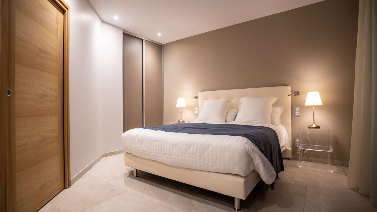 Photo of Bedroom in Espalion