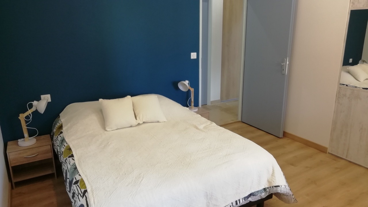 Photo of Bedroom in Banne