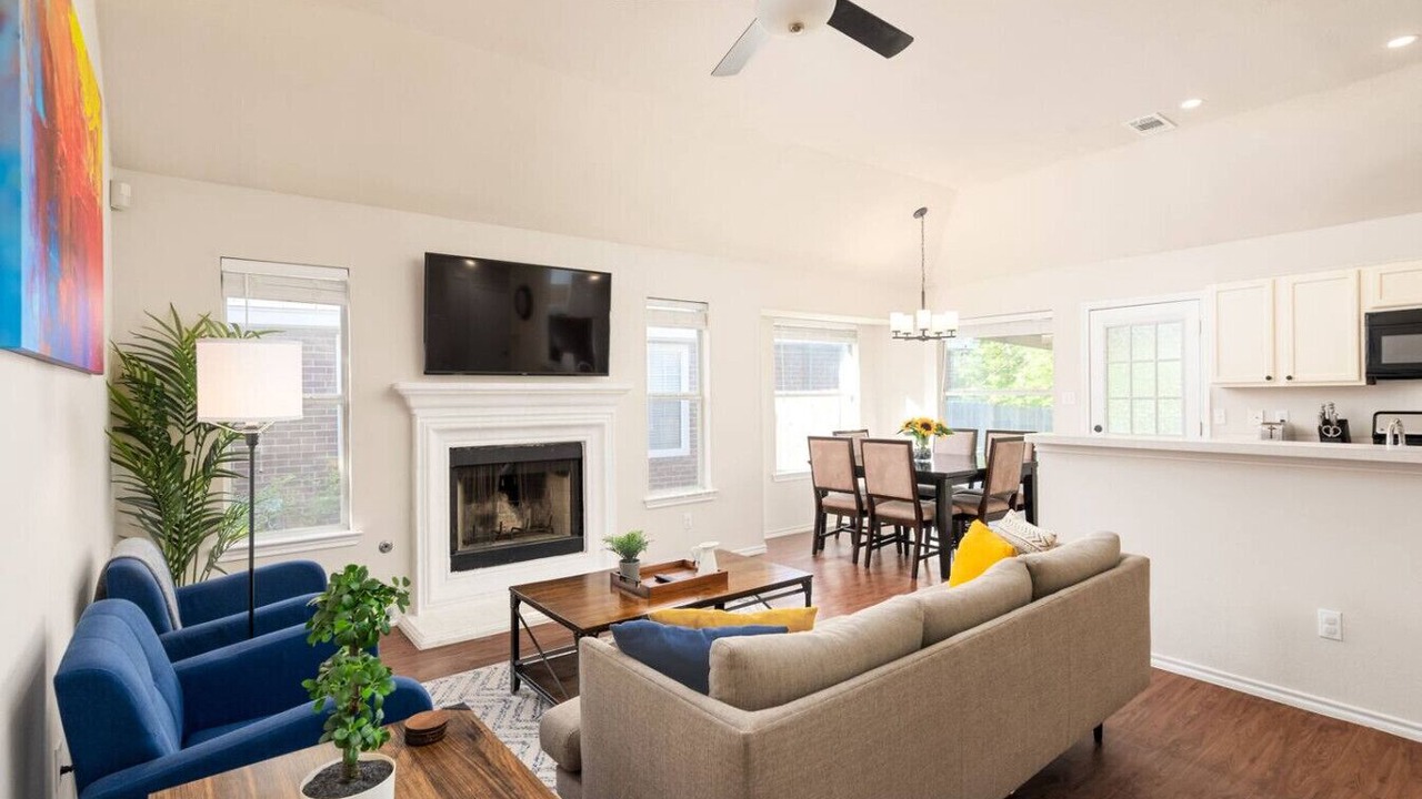 Photo of Livingroom in Round Rock