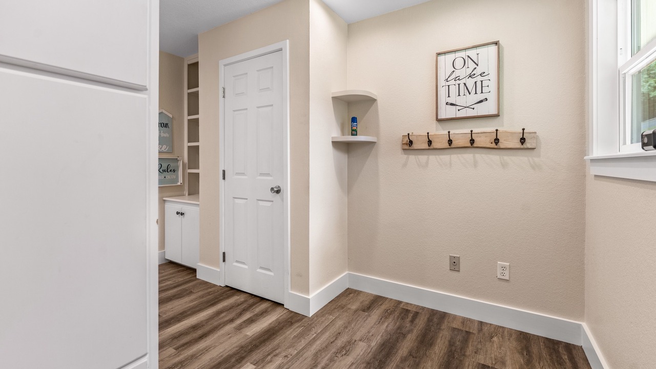 Photo of Others in Carolyn Estates