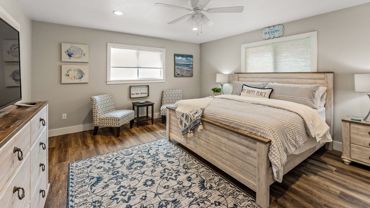 Photo of Bedroom in Carolyn Estates