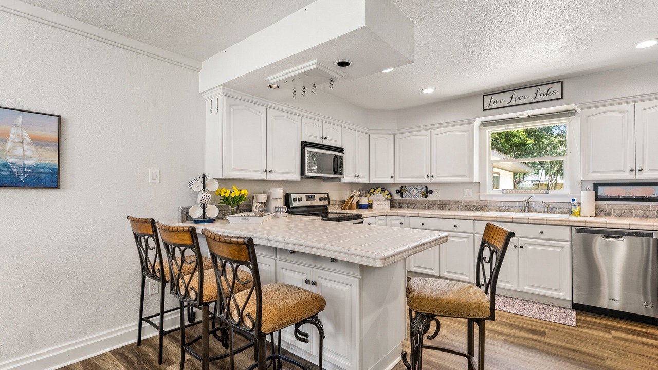 Photo of Kitchen in Carolyn Estates