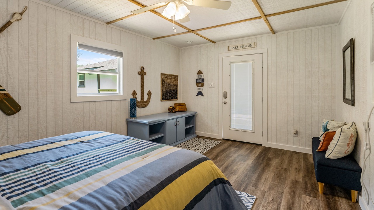 Photo of Bedroom in Carolyn Estates