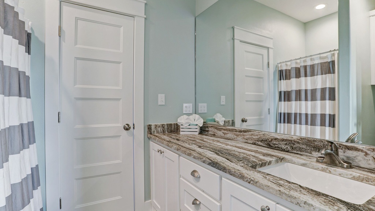 Photo of Bathroom in Crystal Beach