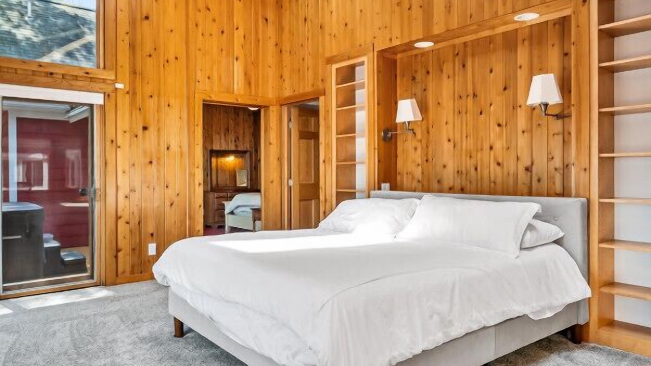 Photo of Others in Grange Landing