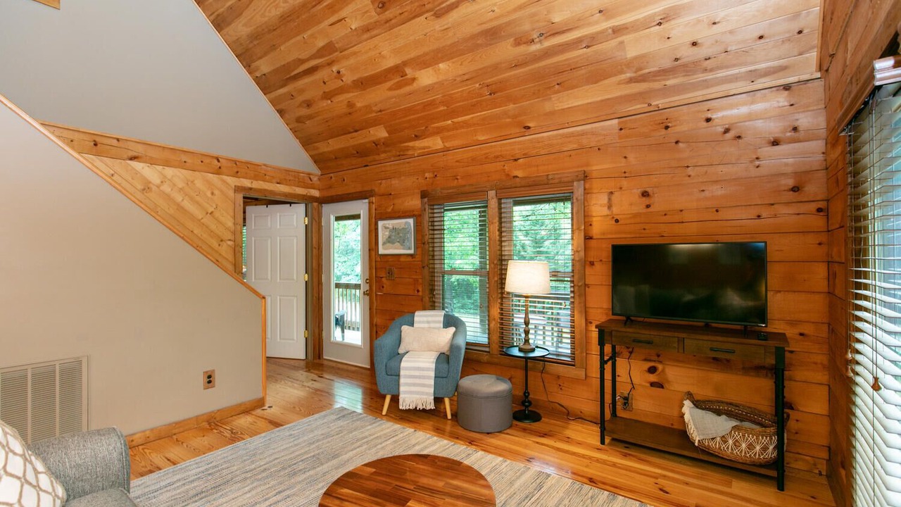 Photo of Livingroom in Lake Lure