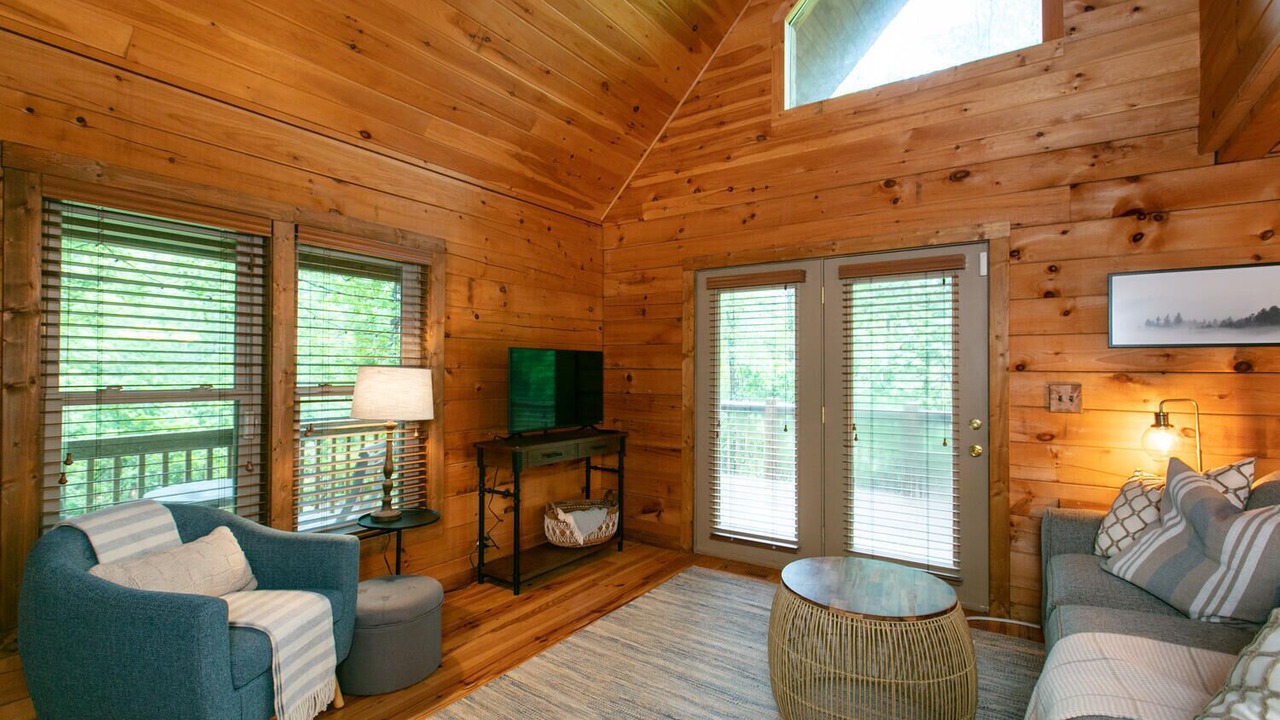 Photo of Livingroom in Lake Lure