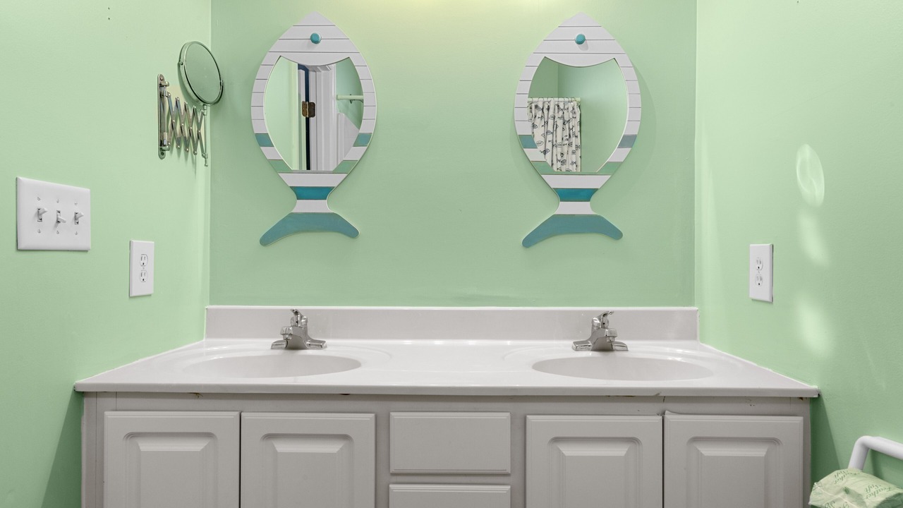 Photo of Bathroom in Emerald Isle