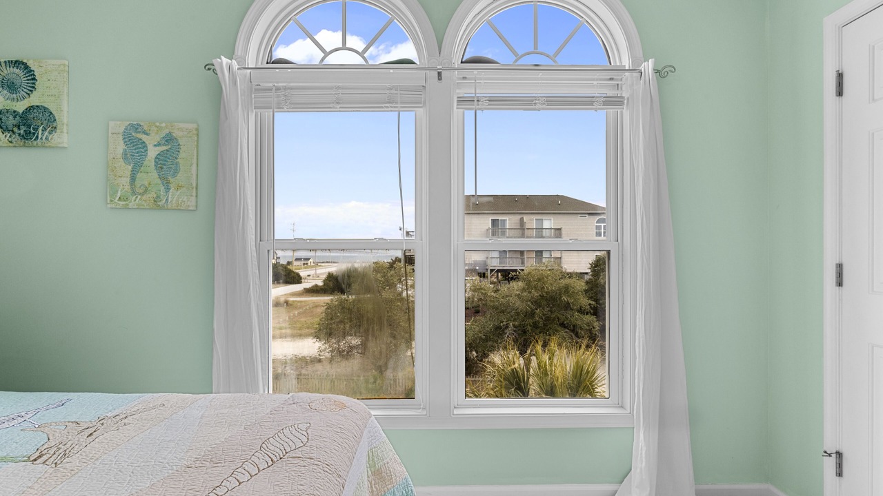 Photo of Bedroom in Emerald Isle