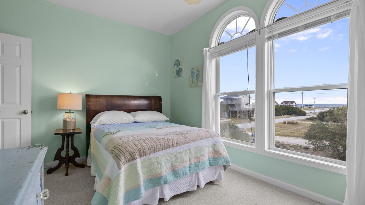 Photo of Bedroom in Emerald Isle