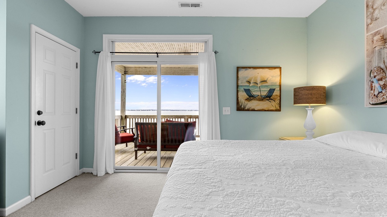Photo of Bedroom in Emerald Isle