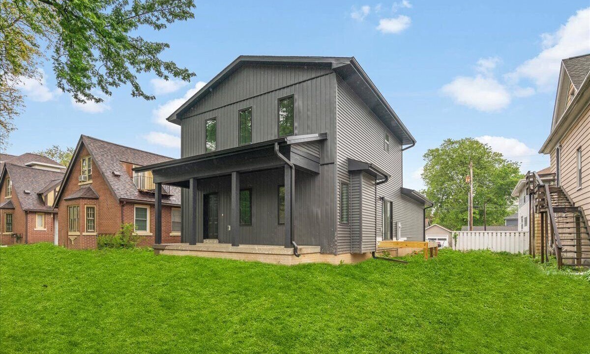 Photo of Outdoor in Cedar Falls