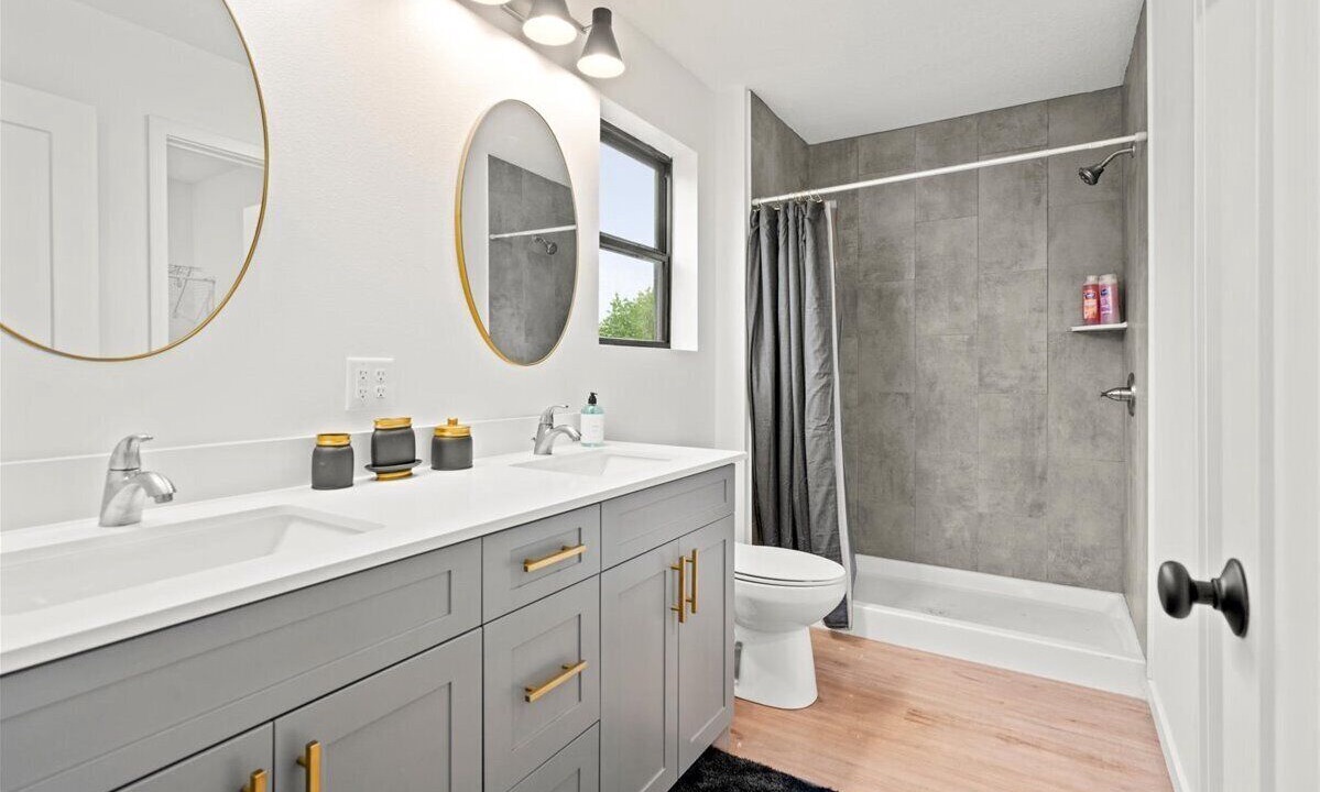 Photo of Bathroom in Cedar Falls