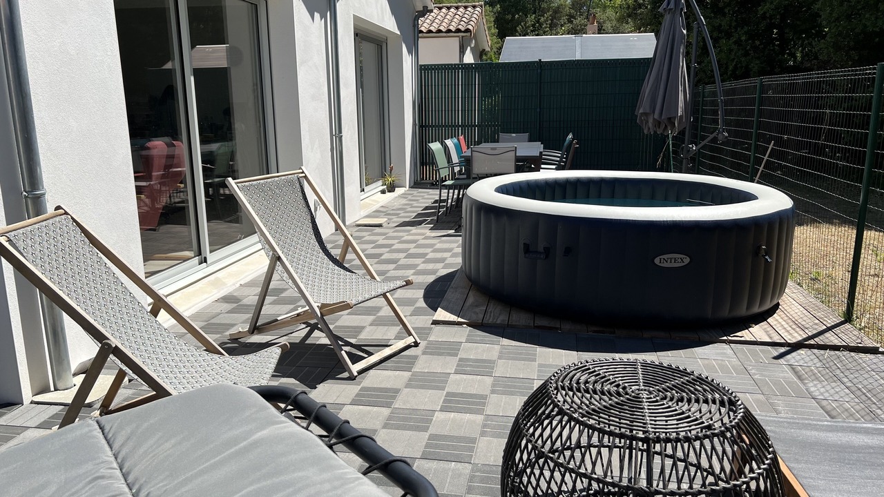 Photo of Patio Balcony in Jard-sur-Mer