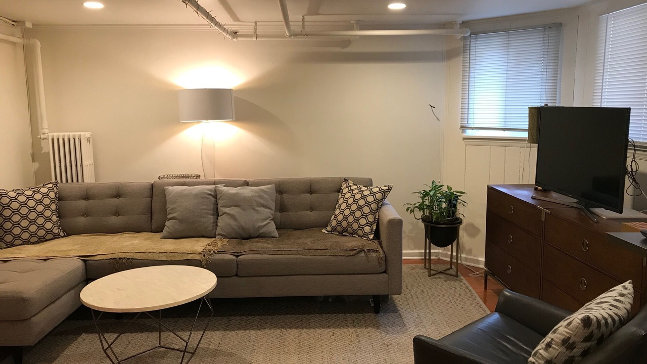 Photo of Livingroom in Lakewood-Balmoral