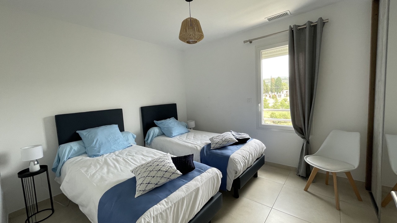 Photo of Bedroom in Neffies