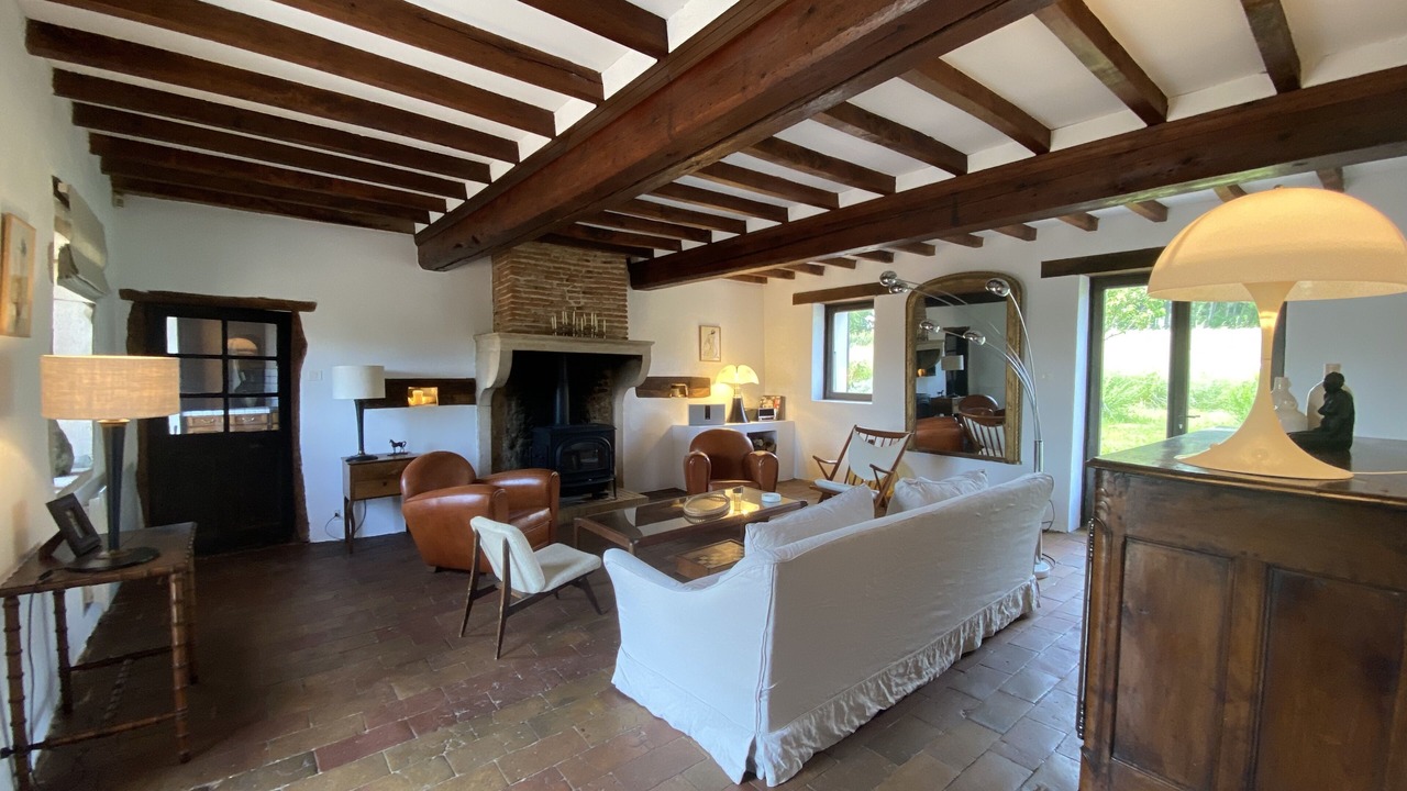 Photo of Livingroom in Saint-Etienne-sur-Chalaronne