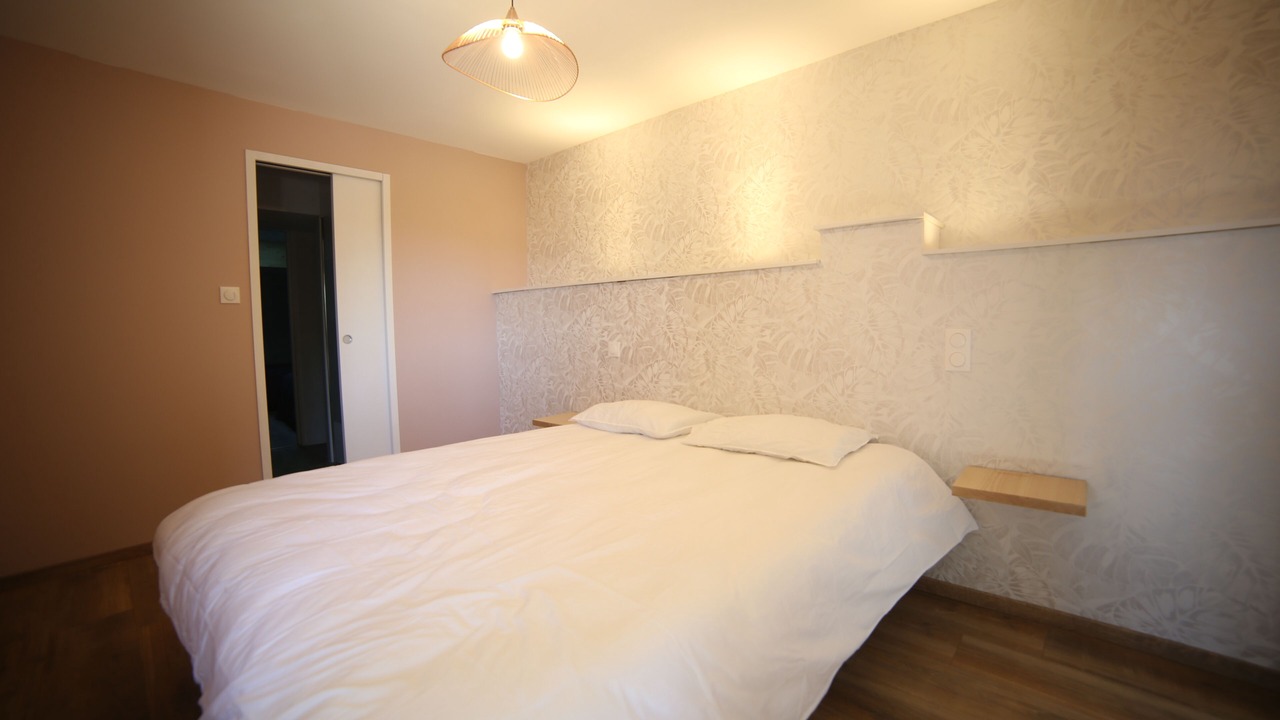 Photo of Bedroom in Clairvaux-d'Aveyron