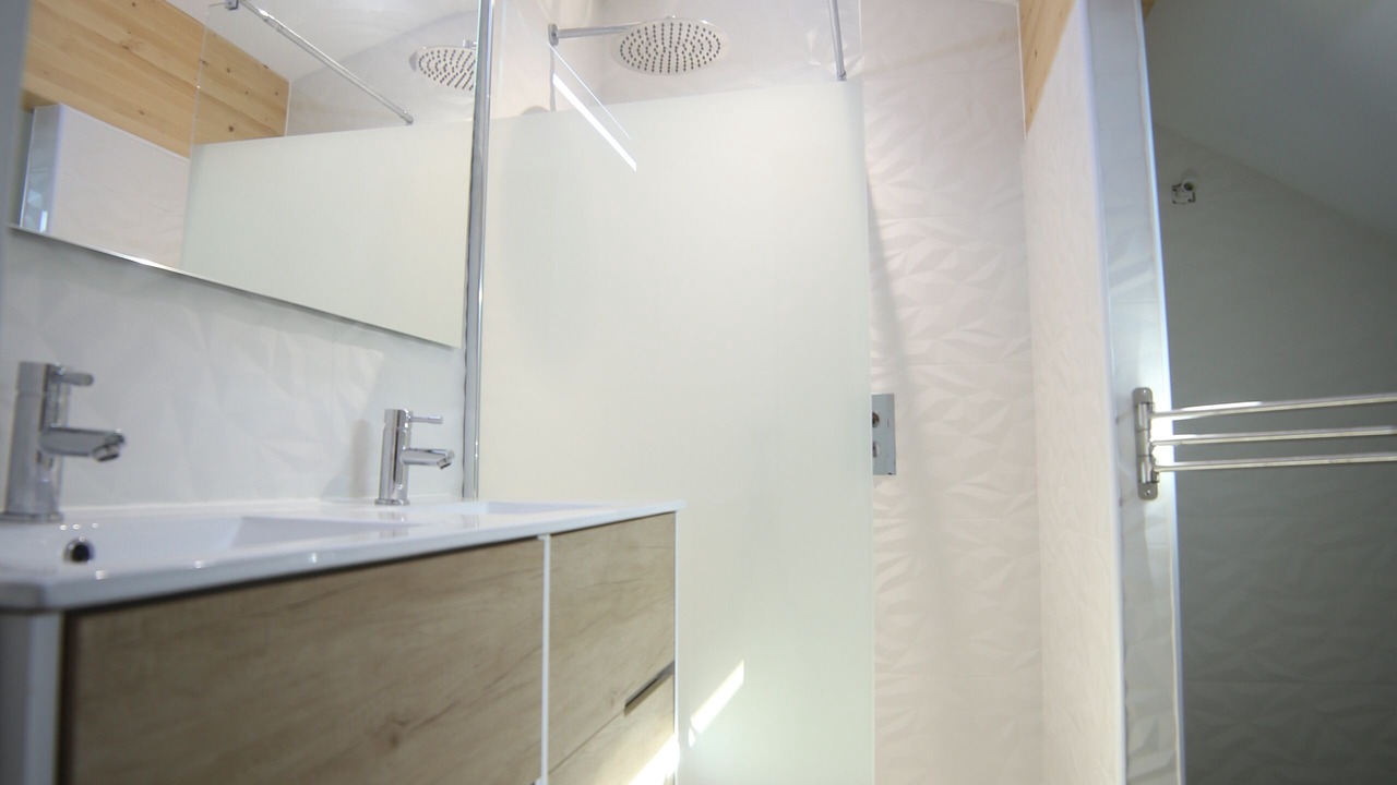 Photo of Bathroom in Clairvaux-d'Aveyron
