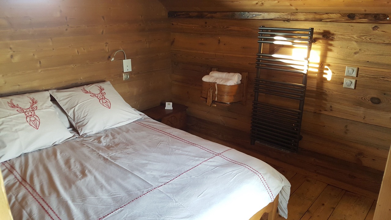 Photo of Bedroom in Saint-Victor-de-Cessieu