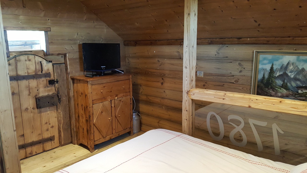 Photo of Bedroom in Saint-Victor-de-Cessieu