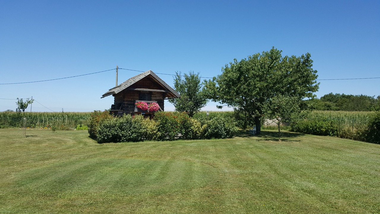 Photo of Outdoor in Saint-Victor-de-Cessieu