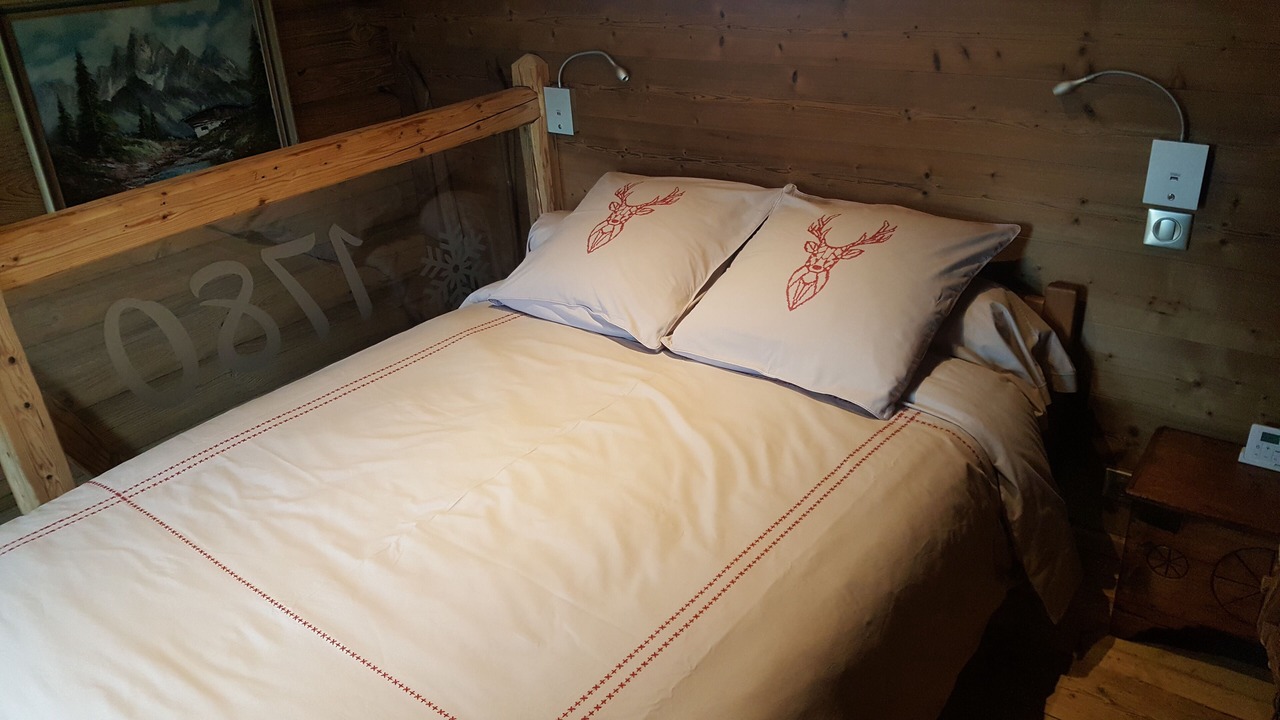 Photo of Bedroom in Saint-Victor-de-Cessieu