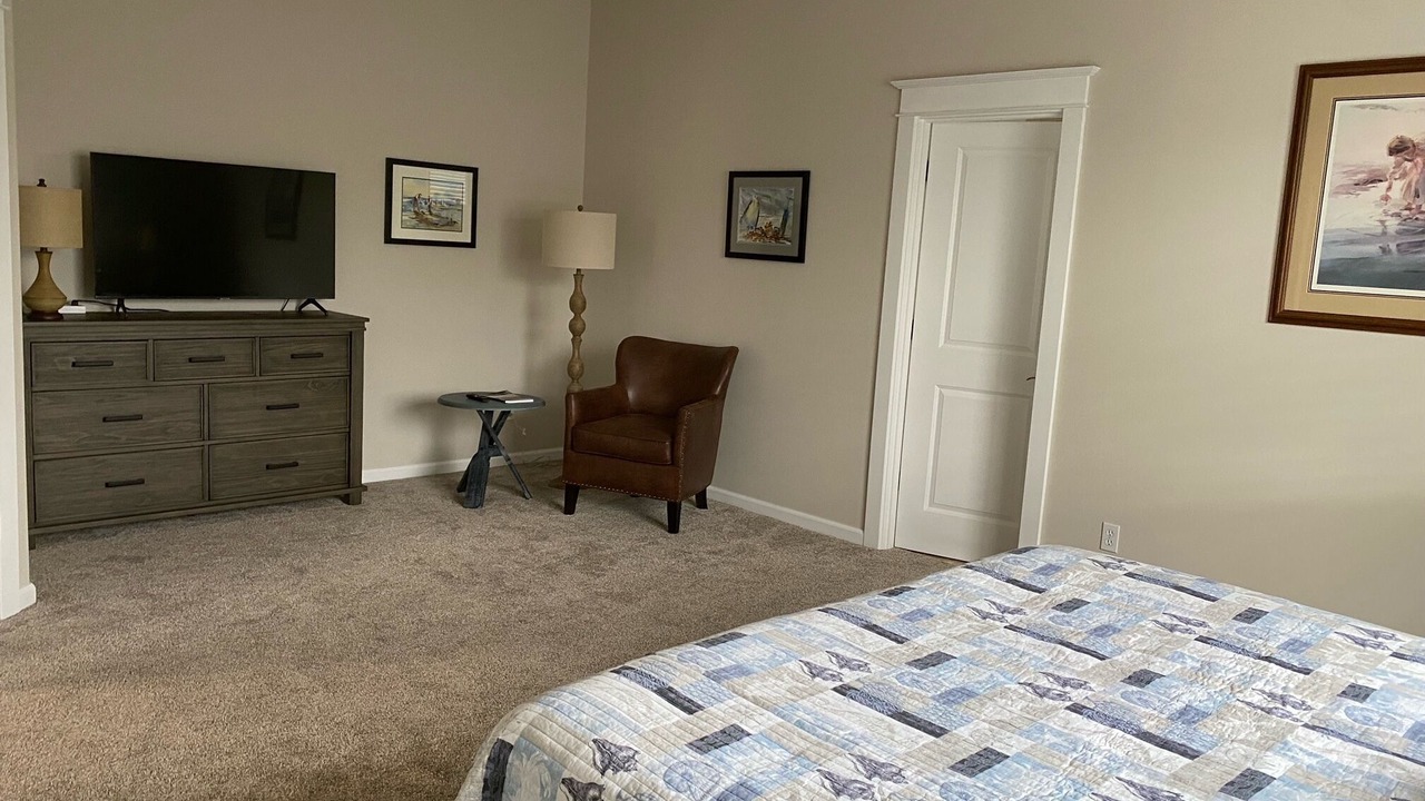 Photo of Bedroom in Long Beach