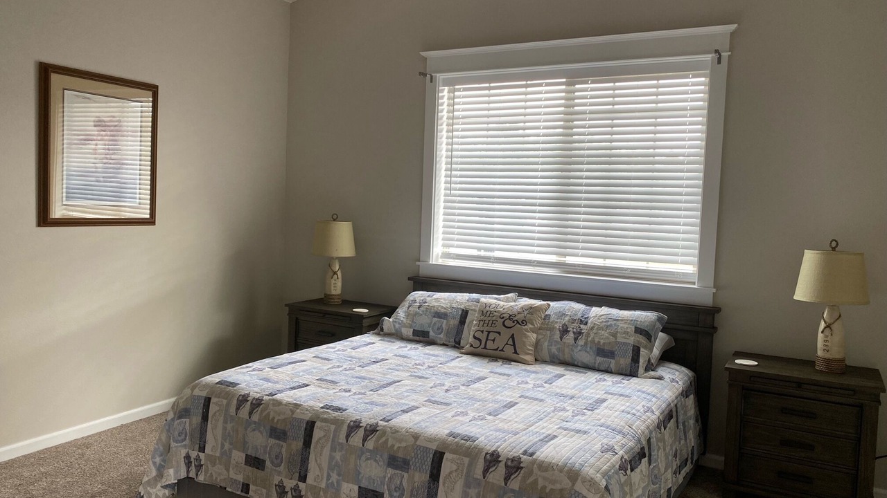 Photo of Bedroom in Long Beach