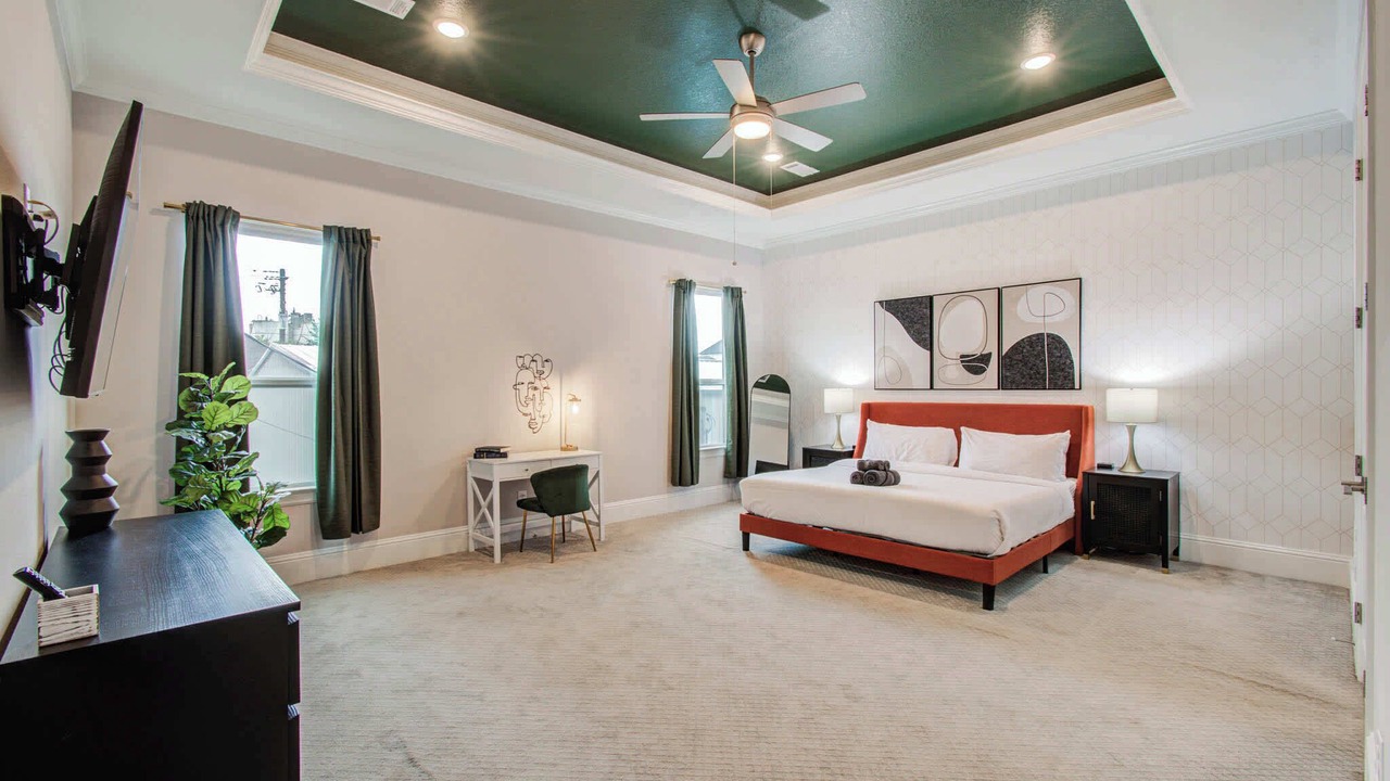 Photo of Bedroom in Washington Ave./ Memorial Park