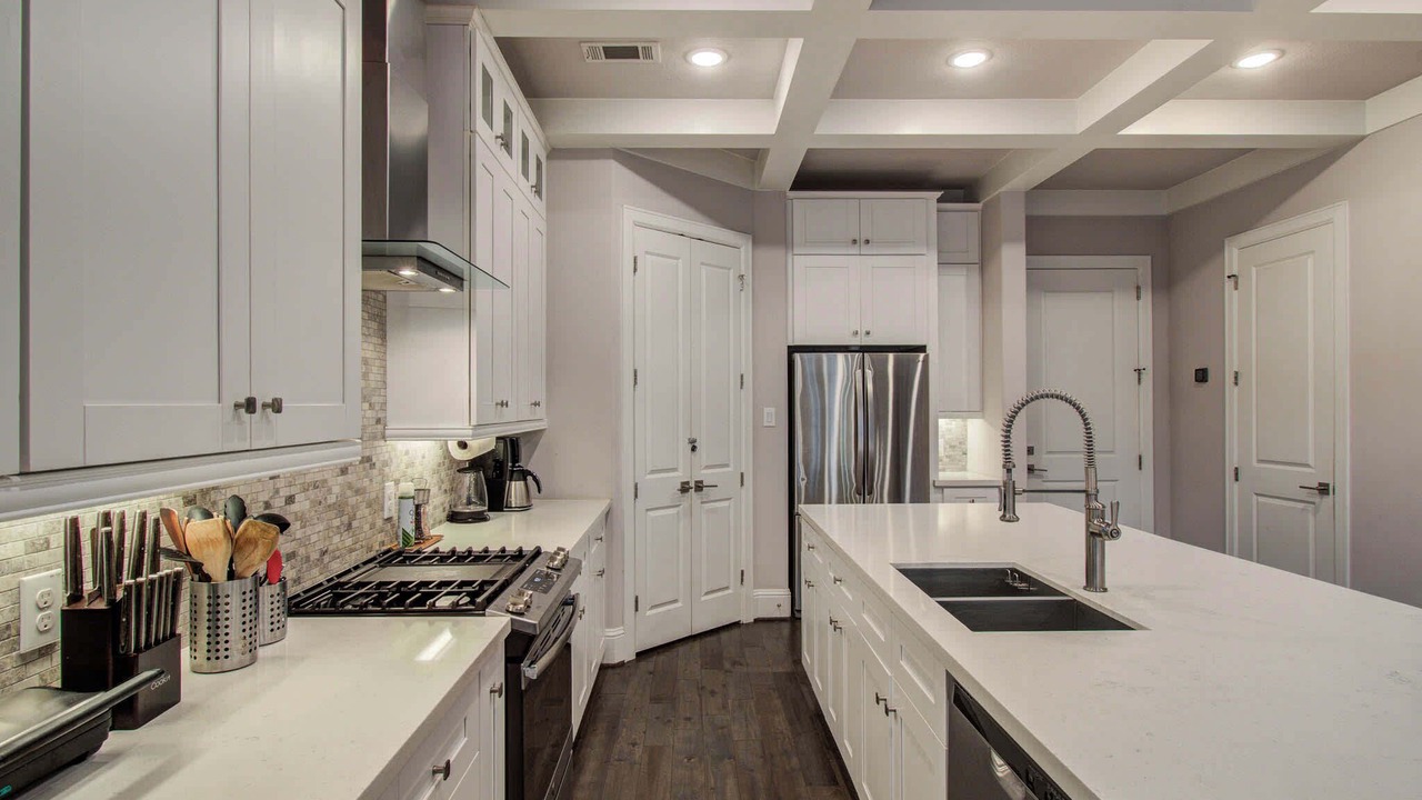 Photo of Kitchen in Washington Ave./ Memorial Park