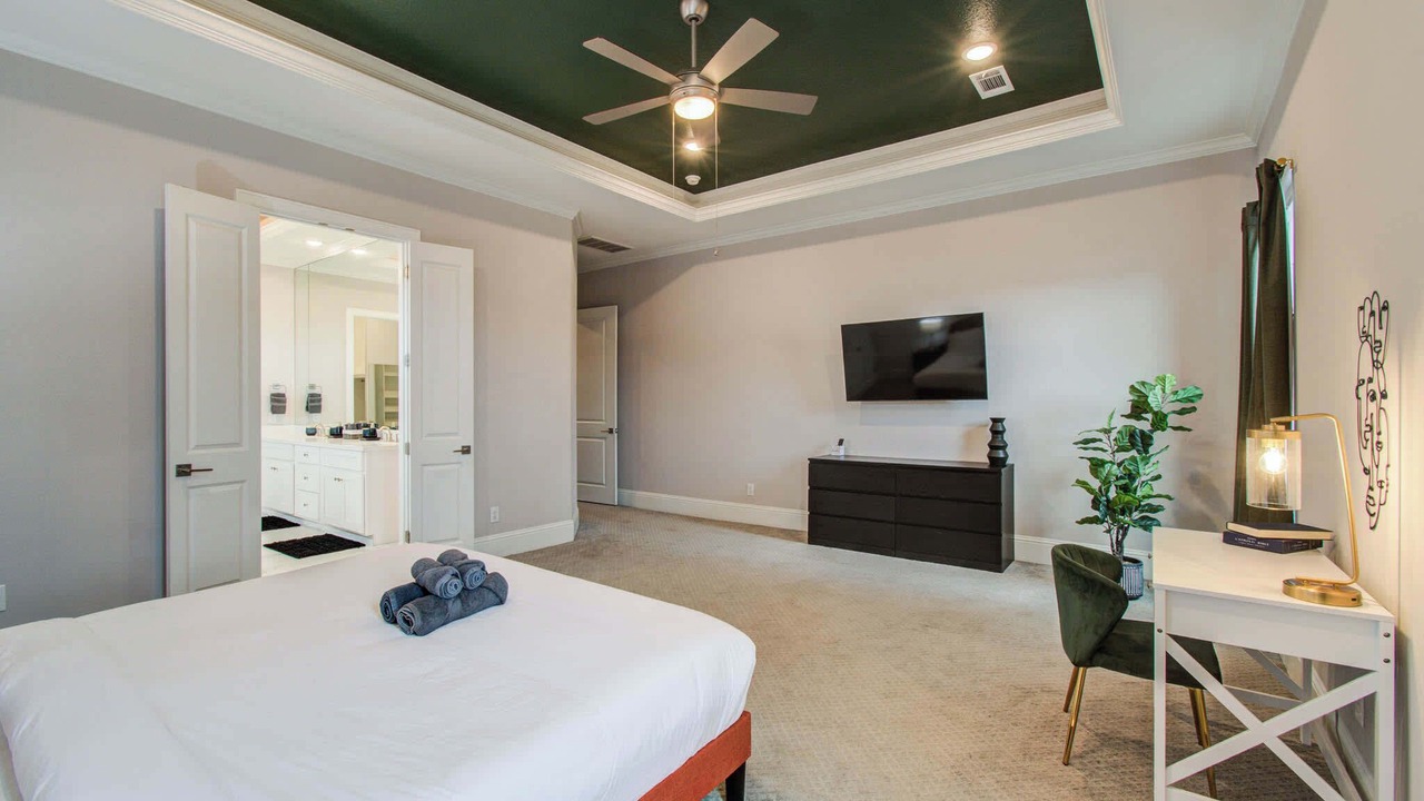 Photo of Bedroom in Washington Ave./ Memorial Park
