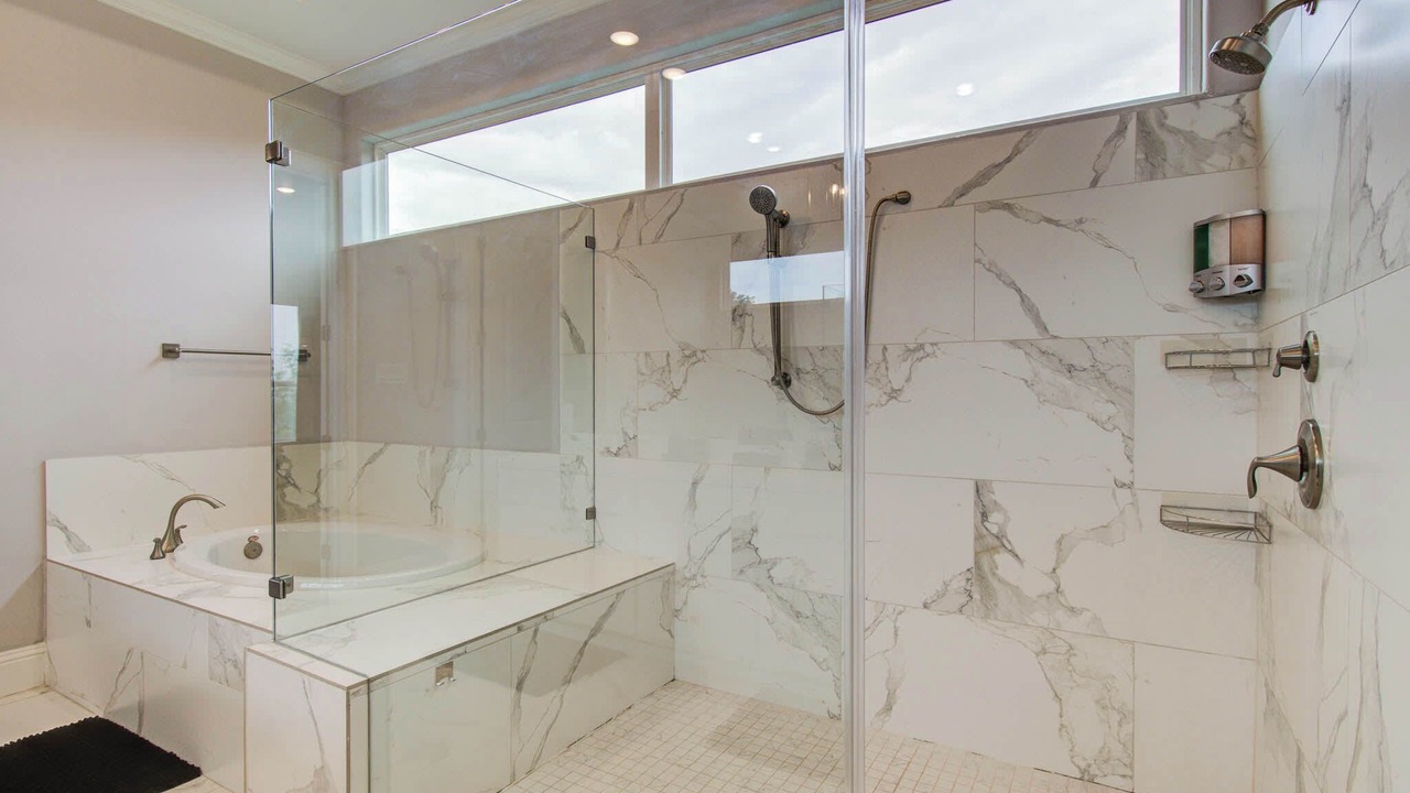 Photo of Bathroom in Washington Ave./ Memorial Park