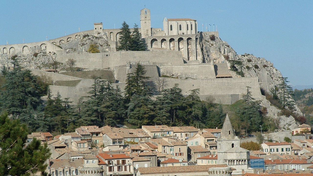 Photo of Others in Upaix