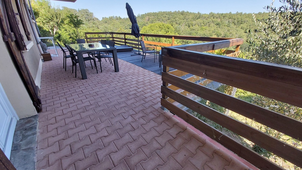 Photo of Outdoor in Aubin