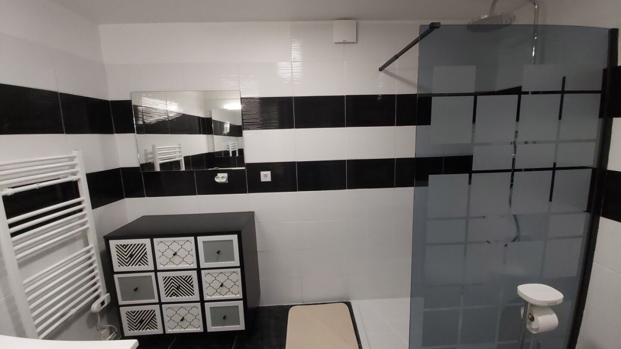 Photo of Bathroom in Aubin