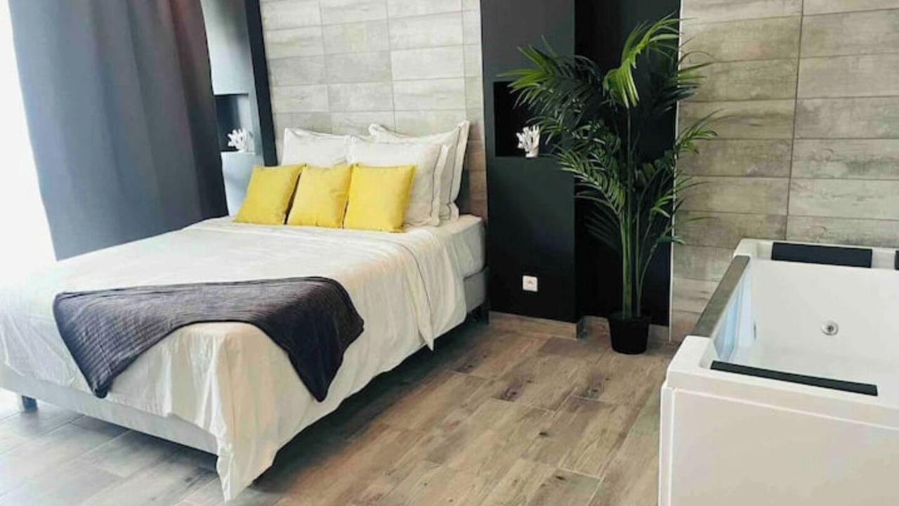 Photo of Bedroom in Saint-Cyprien Plage